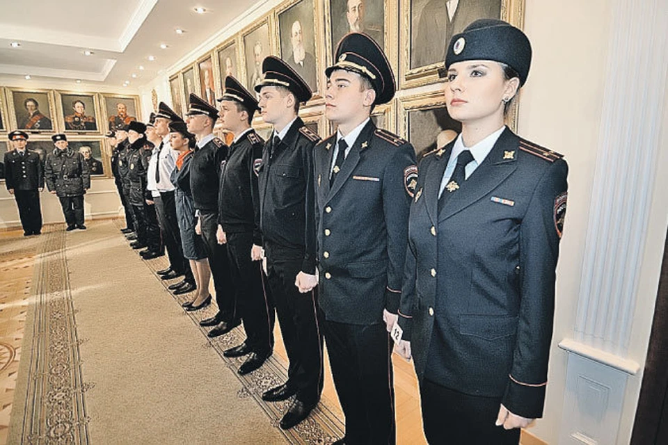 Форменная одежда полиции россии