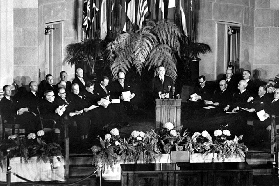 4 апреля 1949 года, появилась Организация Северо-Атлантического Договора, или НАТО