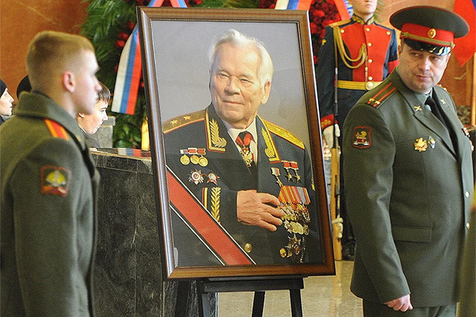 Учреждена медаль имени Михаила Калашникова