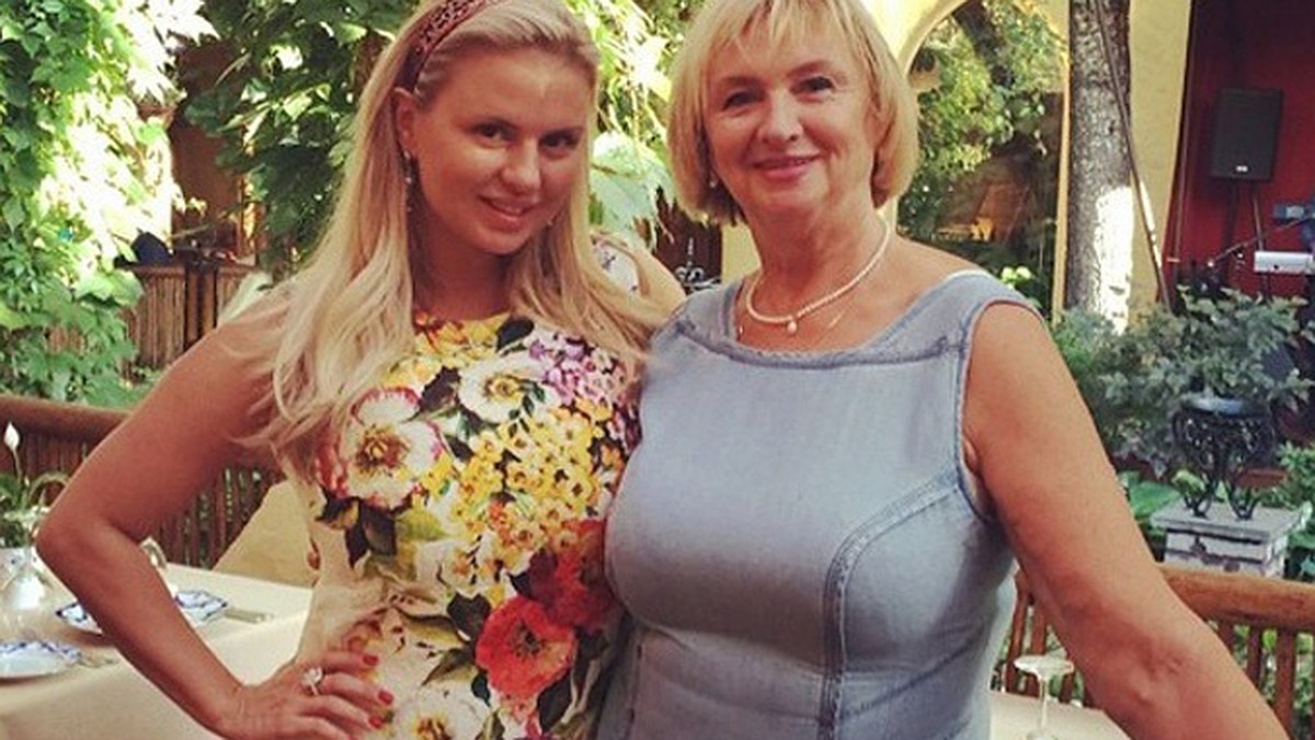 Wild Gina Wild фотосуреті