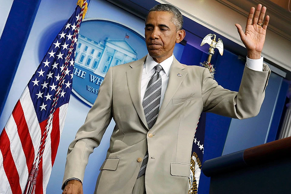 Американцев удивил старомодный костюм Барака Обамы