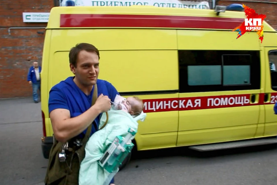 Таким Женю привезли в Петербург, а теперь мальчика готовят к выписке