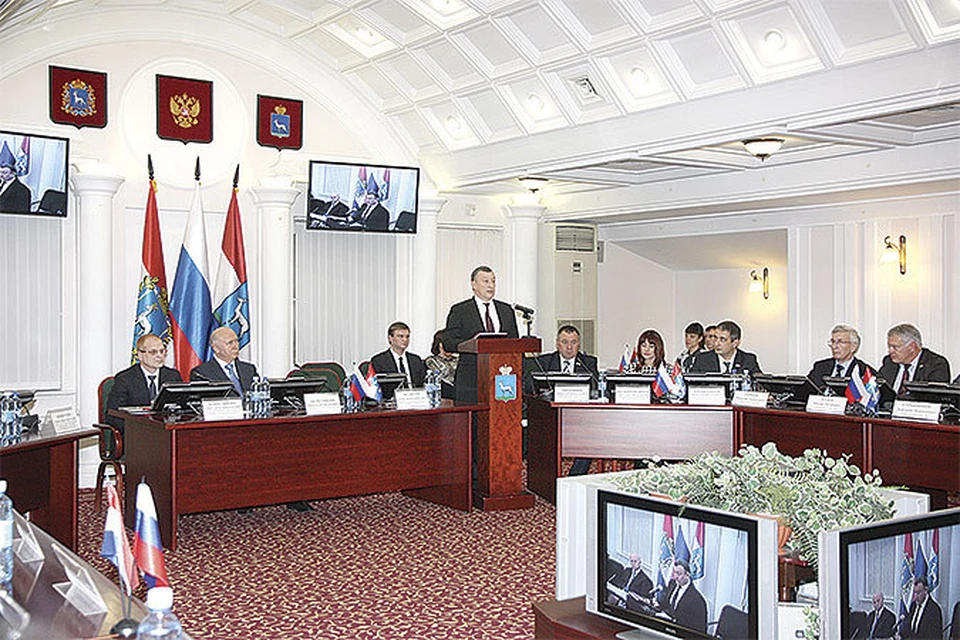 Теперь Александр Фетисов как председатель Думы будет наделен еще и рядом полномочий главы города. Фото: Владимир ПЕРМЯКОВ