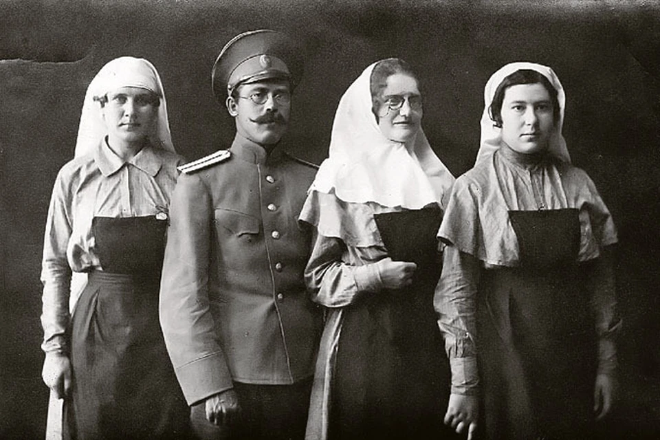 Андрей Дмитриев из крестьянской семьи. На врача он смог выучиться в Варшаве. Фото: личный архив.