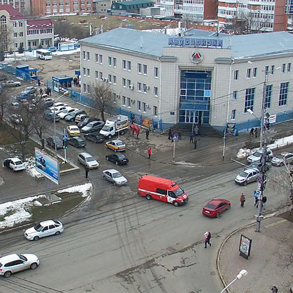 В Ставрополе вслед за автостанцией №2 из-за подозрительного предмета  закрывали автовокзал - KP.RU