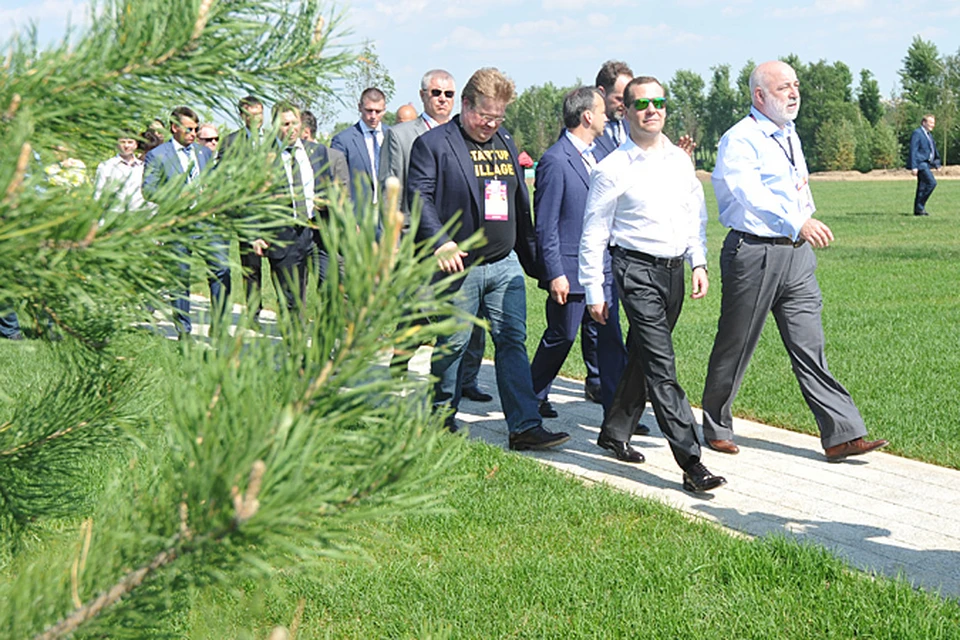 3 июня в инновационном центре «Сколково» состоялось открытие первого парка в рамках всероссийской акции «Аллея России»