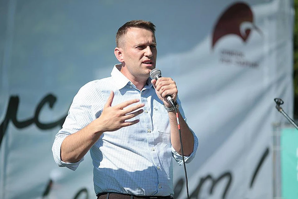 Алексей Навальный выступает на встрече со своими поклонниками в Новосибирске. ФОТО: Твиттер Алексея Навального @navalny