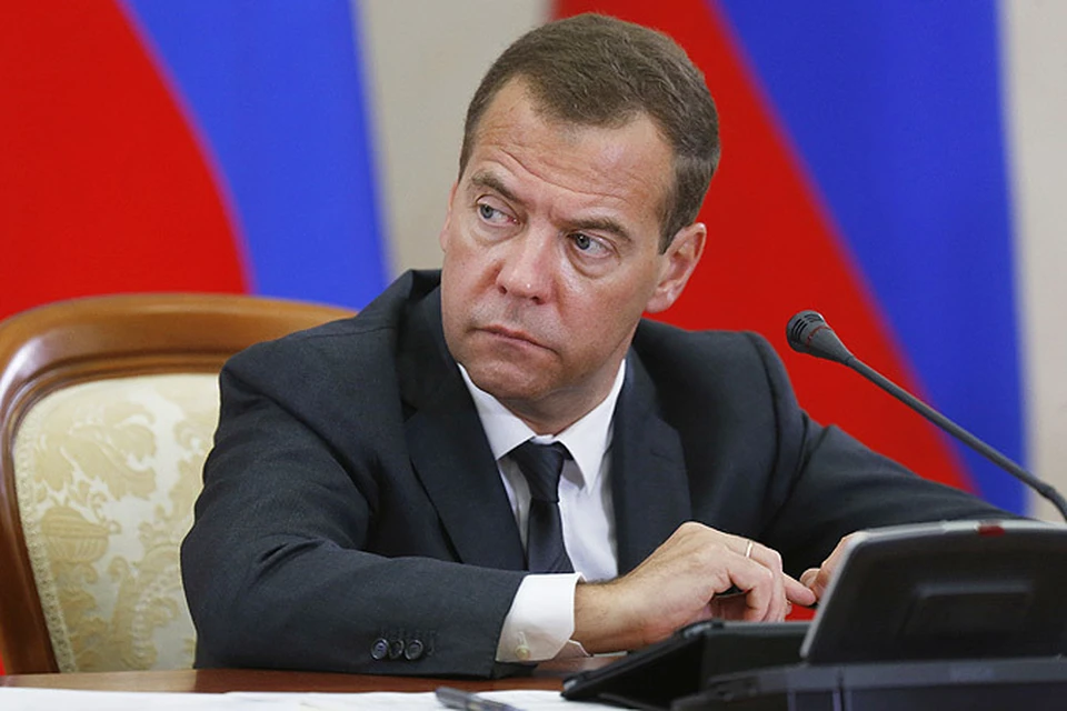 3 августа 2015. Председатель правительства РФ Дмитрий Медведев на совещании в режиме видеоконференции по проведению сельскохозяйственных уборочных работ в 2015 году.