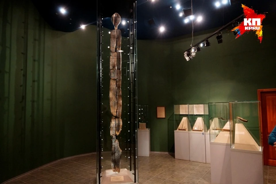 Древнейшая деревянная скульптура на Земле - Большой Шигирский идол