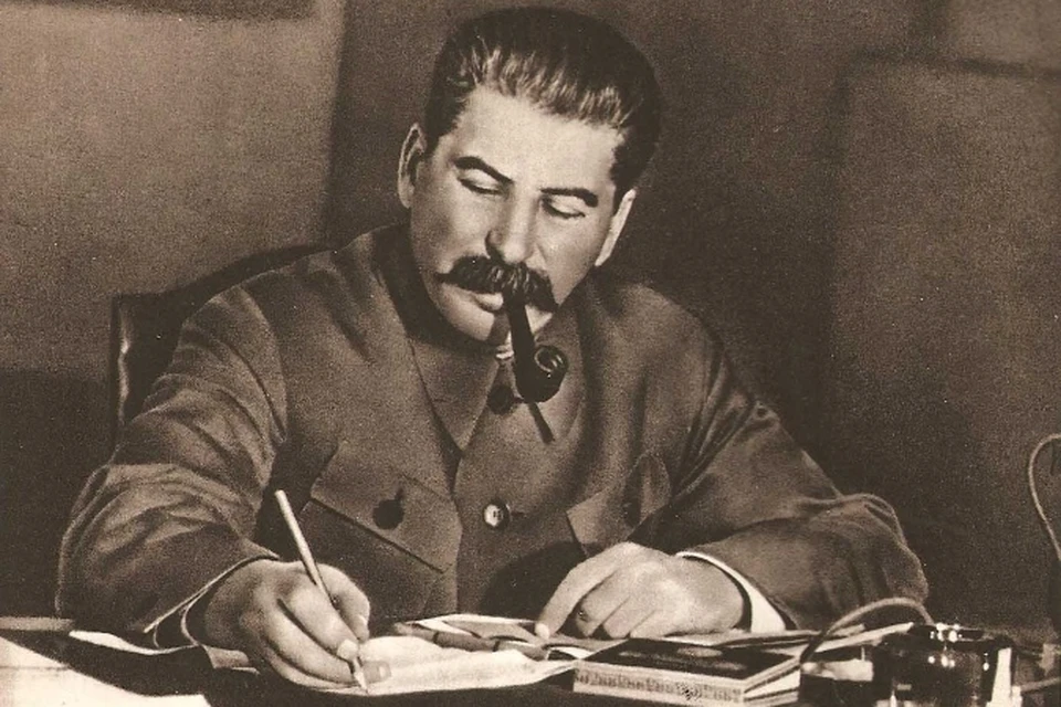 Борцы с памятью Сталина должны применить к себе правила демократии, которые они проповедуют другим, считает наш колумнист