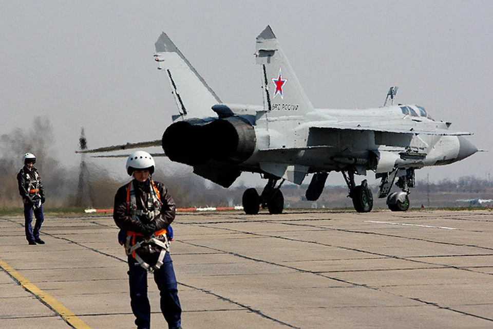 Российская авиация через 6 часов после голосования в Совете Федерации совершила атаку на объекты ИГИЛ
