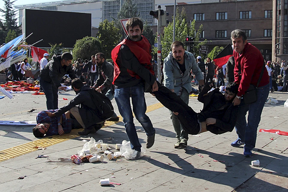 В столице Турции, Анкаре, сегодня утром, около 10 часов произошел крупный террористический акт