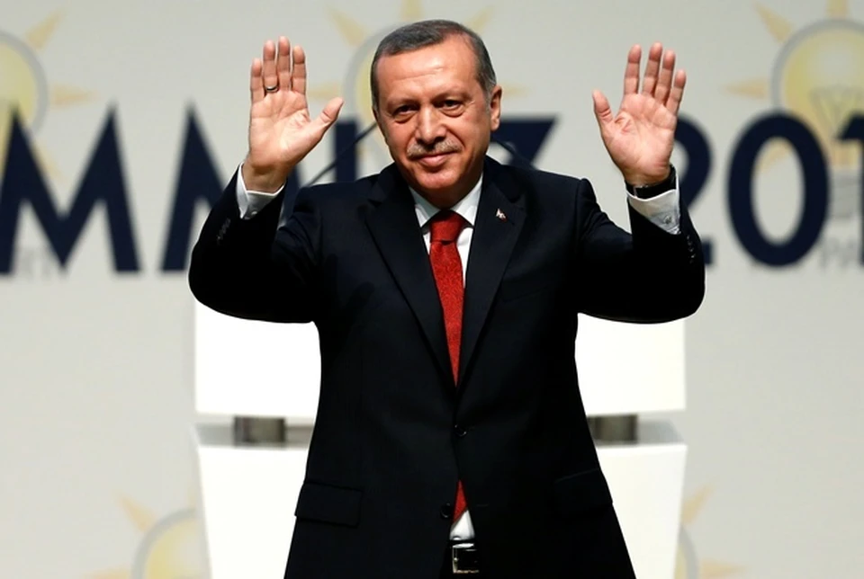 «Турецкий султан снова победил», - так реагируют на успех Реджепа Тайипа Эрдогана в западных СМИ.