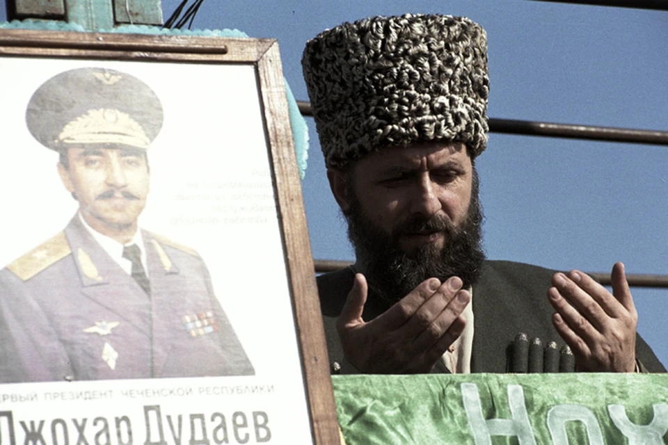 В Катаре был ликвидирован Зелимхан Яндарбиев - главарь чеченских бандформирований в середине 90-х годов