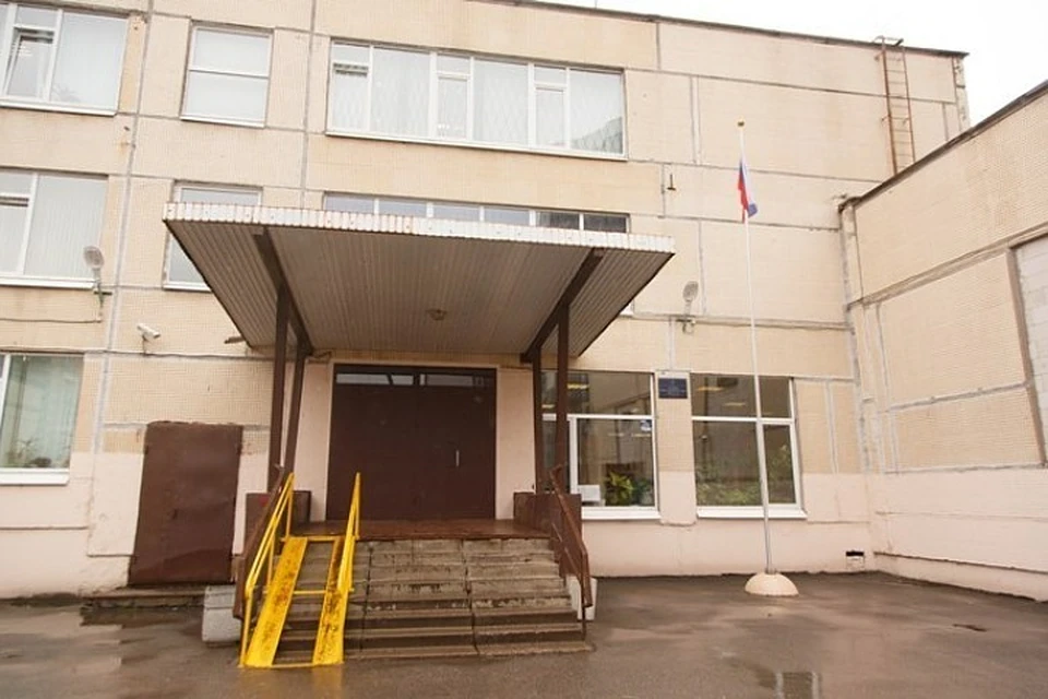 Теперь школы Павловского района остались без охраны.