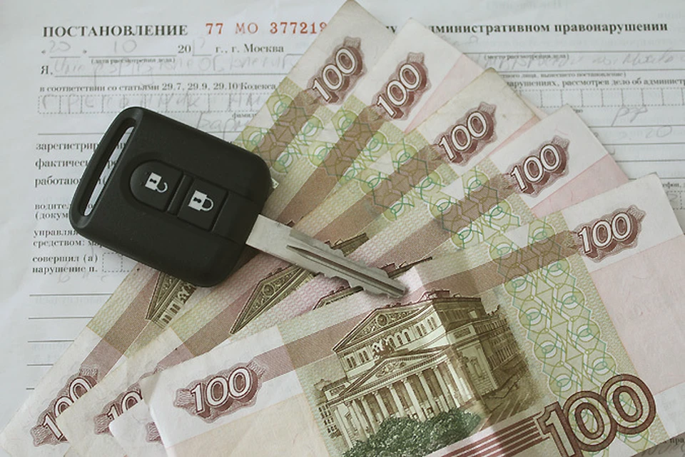 Долг в 10 тысяч рублей - это лишь четыре неоплаченных штрафа за нарушение правил парковки в столице.