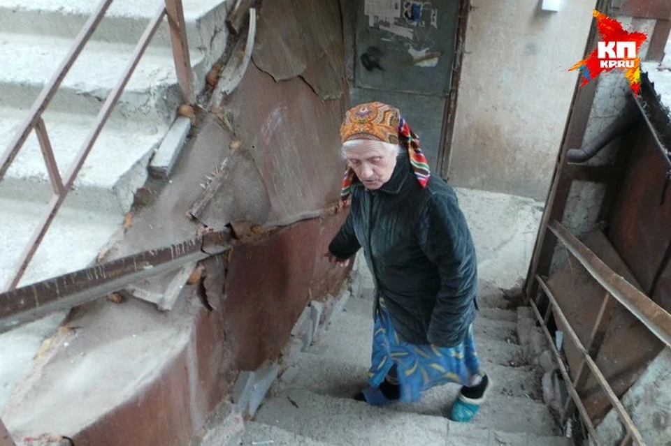 Ресмие Юсупова вместе со своей дочерью уже 20 лет живет в нечеловеческих условиях