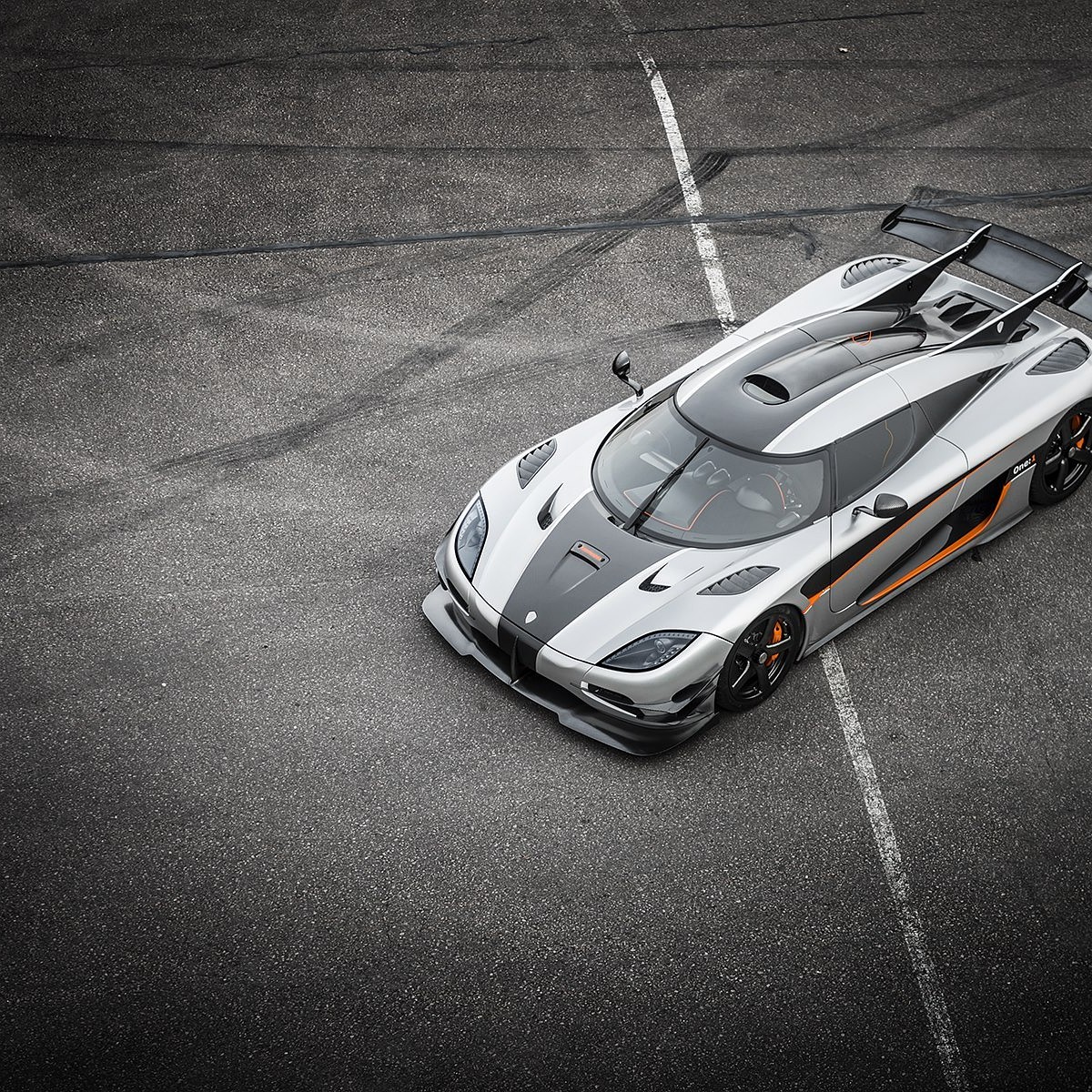 Koenigsegg решил продать первенца One:1 - KP.RU