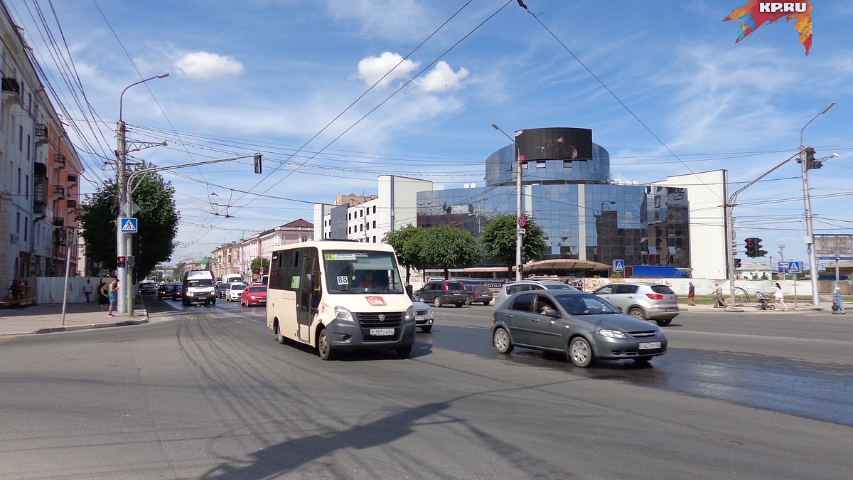 Движение по Первомайскому проспекту ограничат на два дня – пути следования  транспорта изменятся - KP.RU