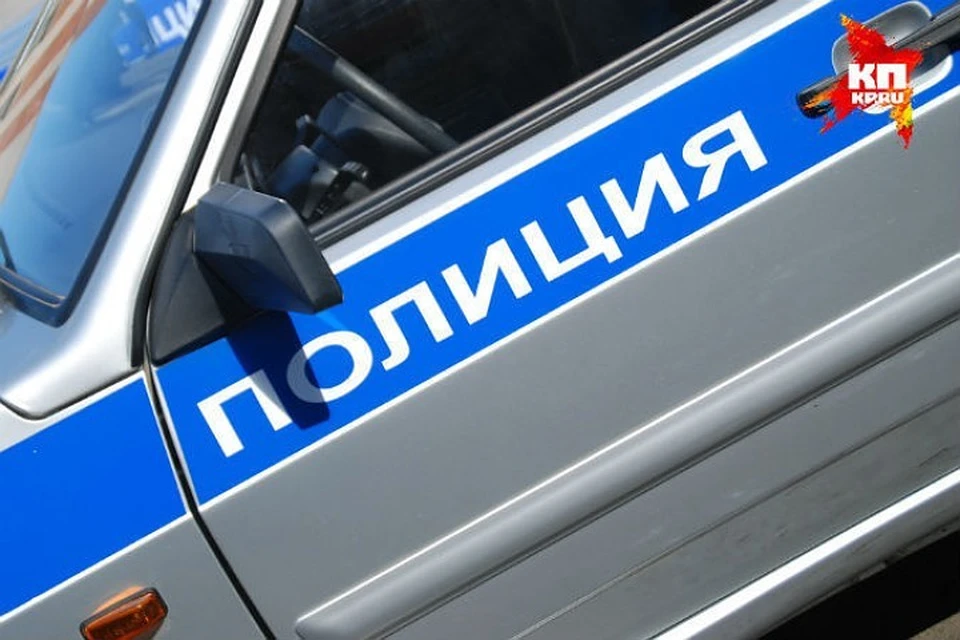 Свадебный кортеж лоб в лоб столкнулся с полицейским автомобилем в Якутии
