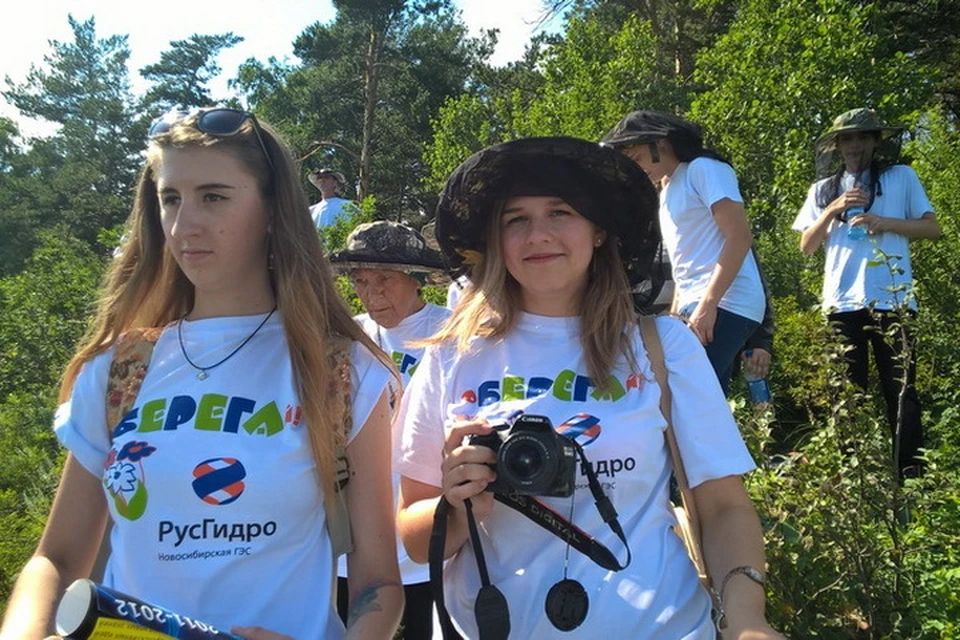 Представители бердского молодежного центра приняли участие в экологической акции «оБЕРЕГАй».
