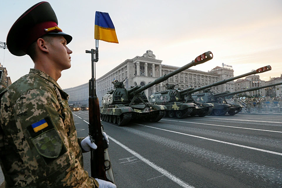 Коммуникации – сущая мелочь на фоне мечтаний украинцев при виде въезжающих на Крещатик танков