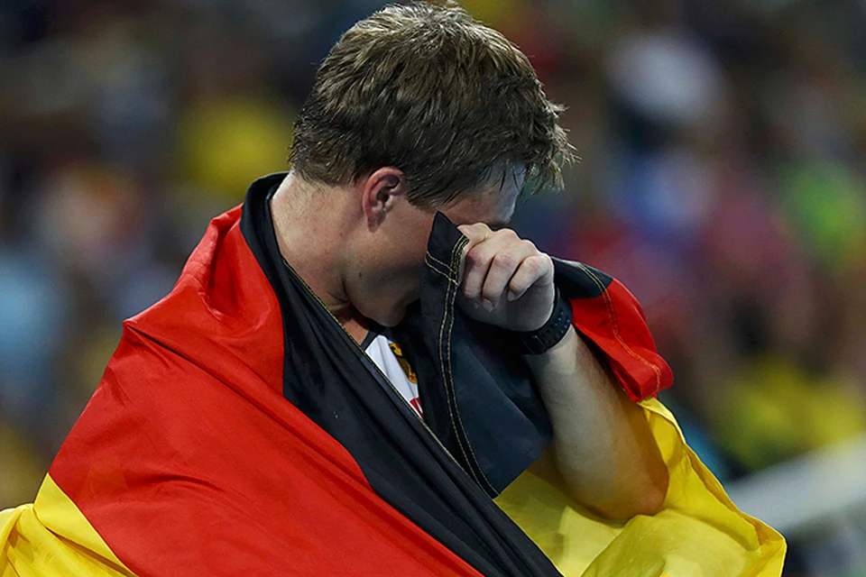 Немцам надо напомнить, что в спорте надо уметь и достойно проигрывать