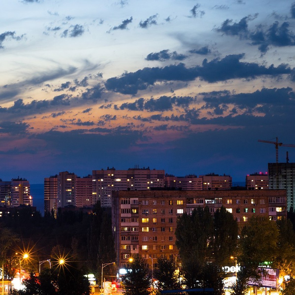 Главные новости Самарской области за прошедшую ночь: На улице Садовой в  Самаре у предпринимателя похитили 18 млн. рублей, а глава Новокуйбышевска  сложит свои полномочия - KP.RU