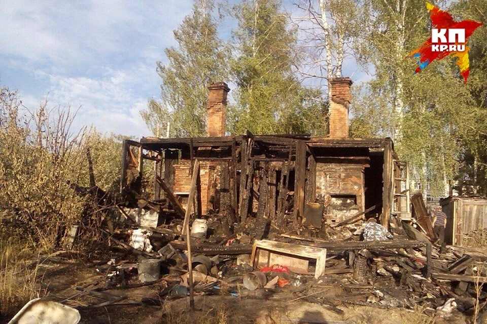 Все, что осталось от страшного пожара, в котором погибла 5-летняя Олеся. Автор: из личного архива