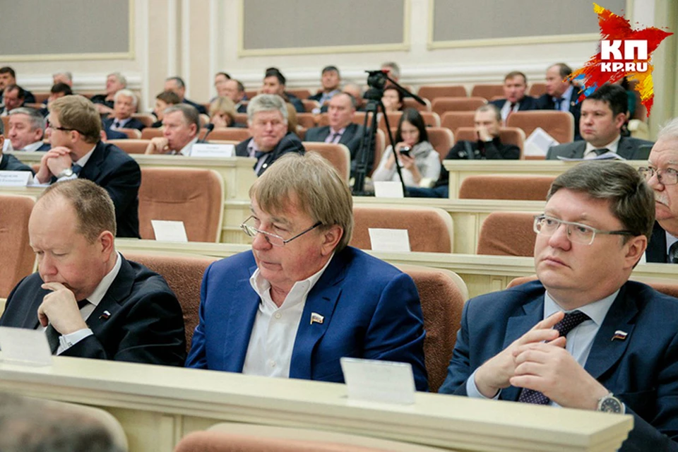 На фото слева направо: Алексей Загребин, Валерий Бузилов, Андрей Исаев.