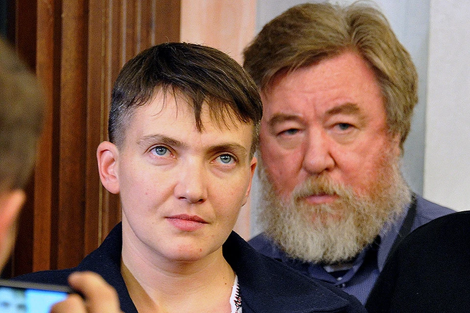 Надежда Савченко пригласила корреспондента «Комсомолки» Николая Варсегова в Луганск.