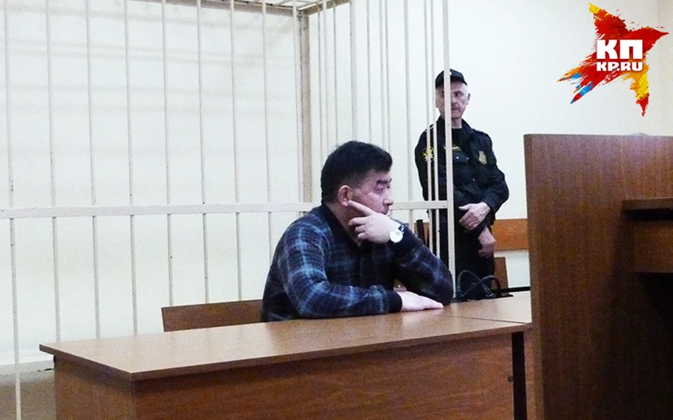 Более 300 человек остались без денег и заветных квадратных метров в "Ясной поляне". Ответить за это перед судом предстоит Хабулде Шушубаеву