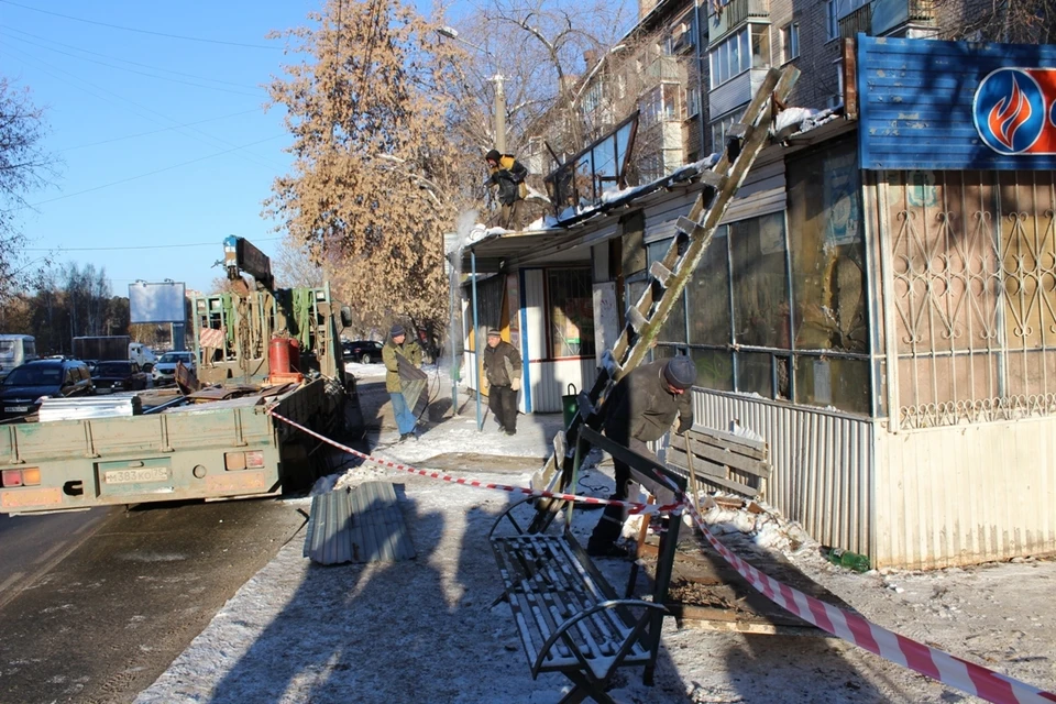 Если владелец не уберет киоск сам, его снесут в принудительном порядке.