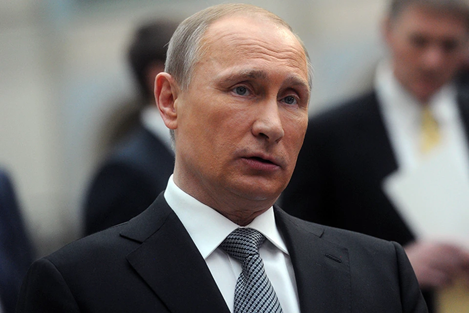 Президент России Владимир Путин подписал федеральный закон "О единовременной денежной выплате гражданам, получающим пенсию"
