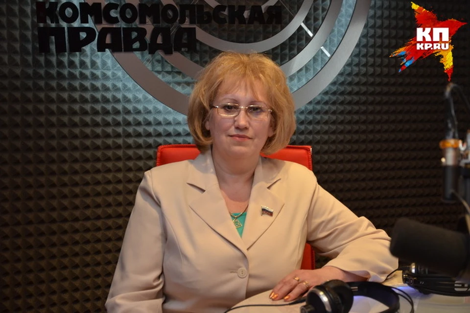 Вера Ганзя заявила, что против задержек на работе в Госдуме.