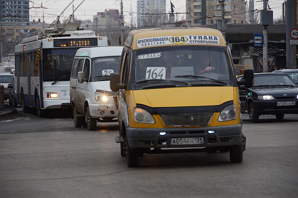 В списке на закрытие пока значатся и 164 и 110 маршруты. Но власть имущие уверяют, что пока это планы, которые еще обсуждаются.