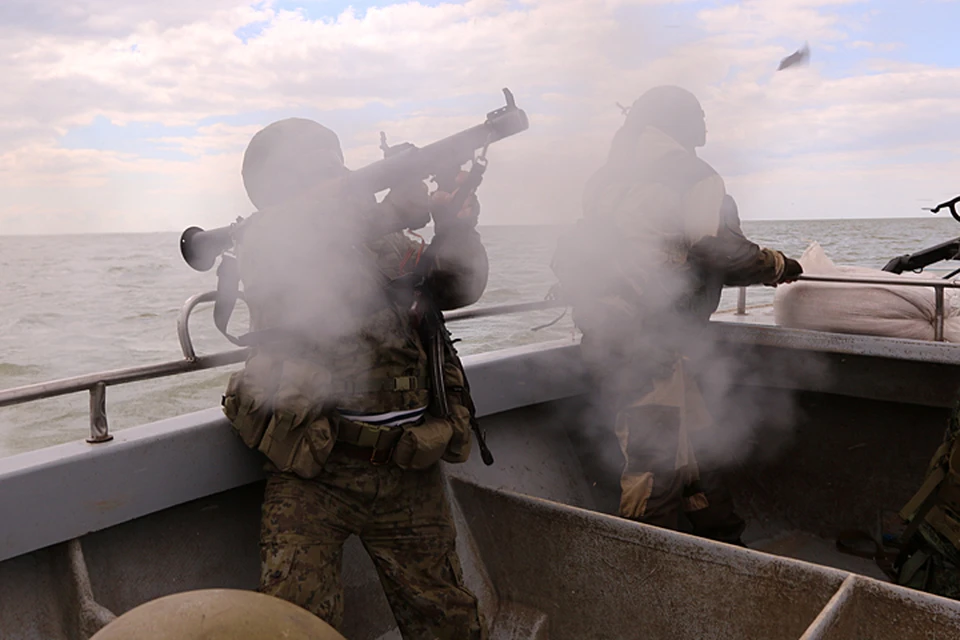 Бойцы ДНР вынуждены были открыть ответный огонь из стрелкового оружия и ПТУР