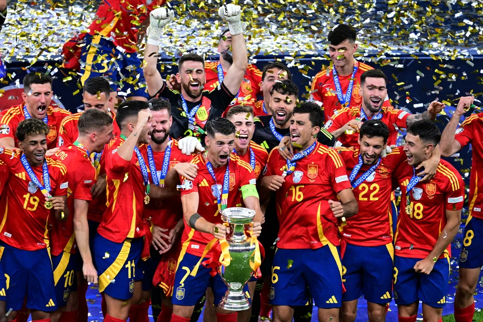 Сборная Испании обыграла Англию в финале Евро-2024 и четвертый раз в истории выиграла чемпионат Европы по футболу. Фото: REUTERS