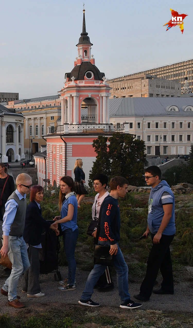 Храмы и музеи парка «Зарядья»: Мощи святых, древние подземелья и английские  купцы - KP.RU