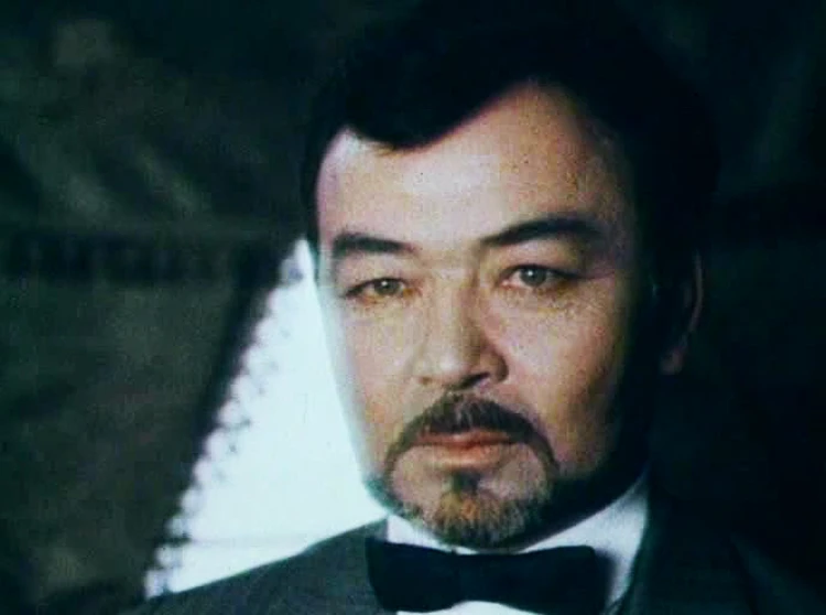 Ер адам өзінің жыныс мүшесін үлкейтуге үш жыл жұмсаған. Онлайн көру.