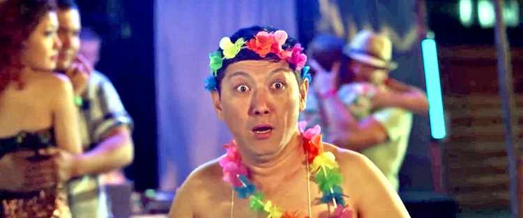 Күйеуі үйде болған кезде көршімен жыныстық қатынасты онлайн көріңіз