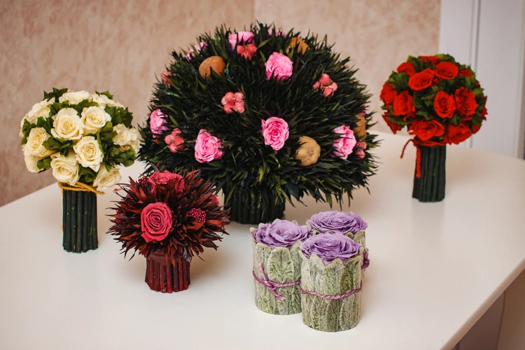 Сколько будут стоить цветы на 8 марта в Ижевске и как выбрать букет к празднику?