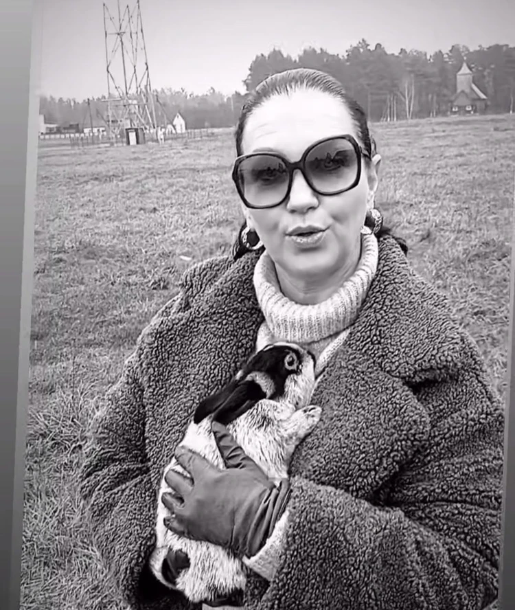 Зирок фабрикасындағы секс 3