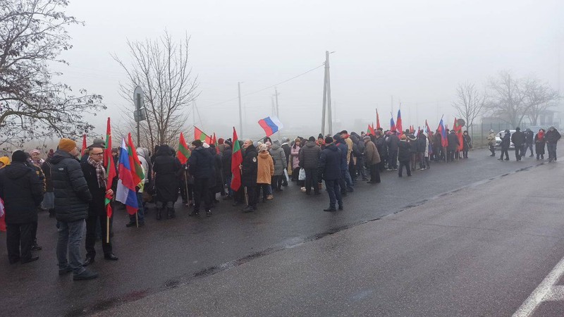 Люди обвиняют власть в Кишиневе в блокаде региона. Фото: соцсети