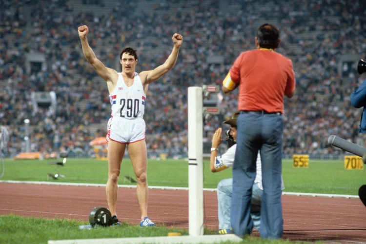 Чемпион Олимпийских игр в беге на 100 метров Аллан Уэллс. Фото: ITAR-TASS.