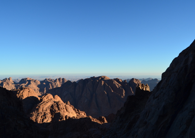 Воздух был кристально чистым, прокаленным до специфического привкуса